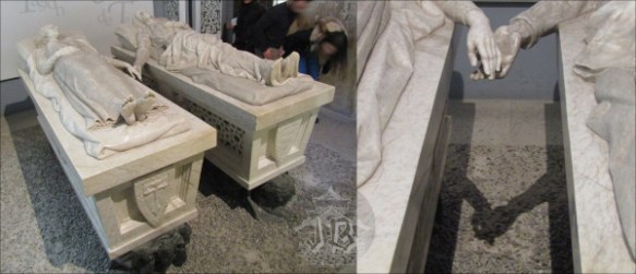 Mausoleum of the lovers - they lie next to each other, hands reaching for the other one, but only the shadows touch