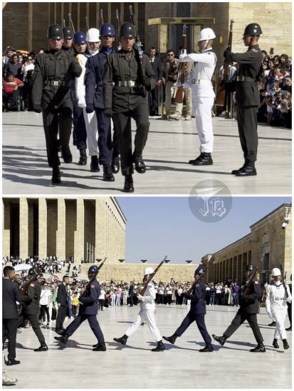 Change of the guard at theMausoleum of Mustafa Kemal Atatürk
