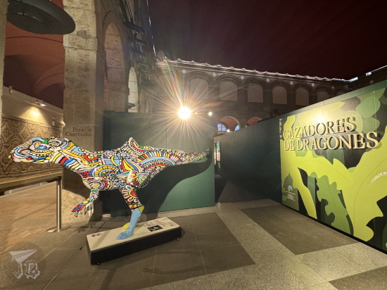 Cazadores de Dragones entry in the cloister of the MARPA