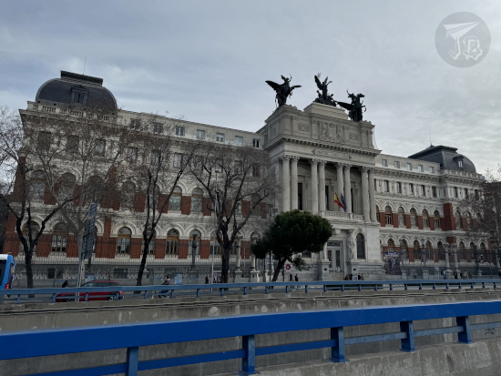Palacio de Fomento, outside