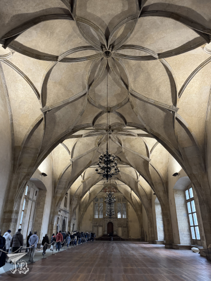 Interior of the former Bavarian Palace, with gothic vaults.