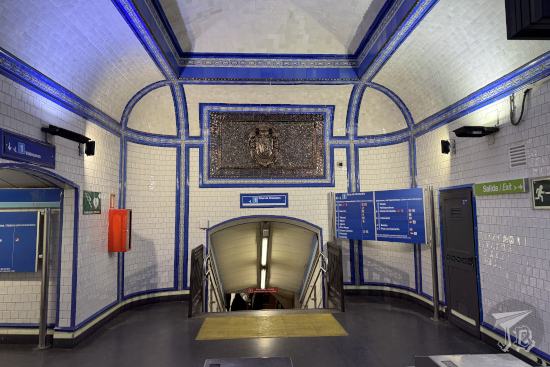 The historical access hall to the underground station - white with blue decorative tiles