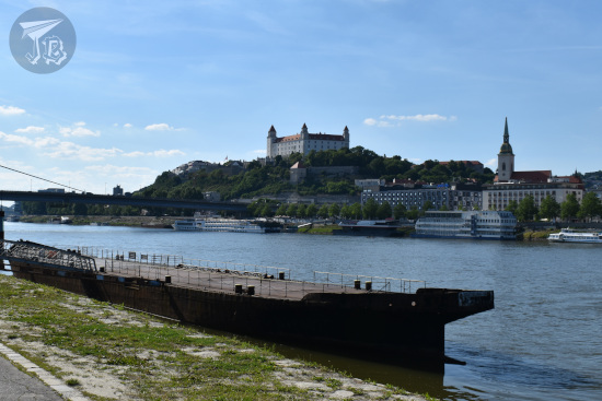Danube river, and the castle and cathedral of Bratislava in the background